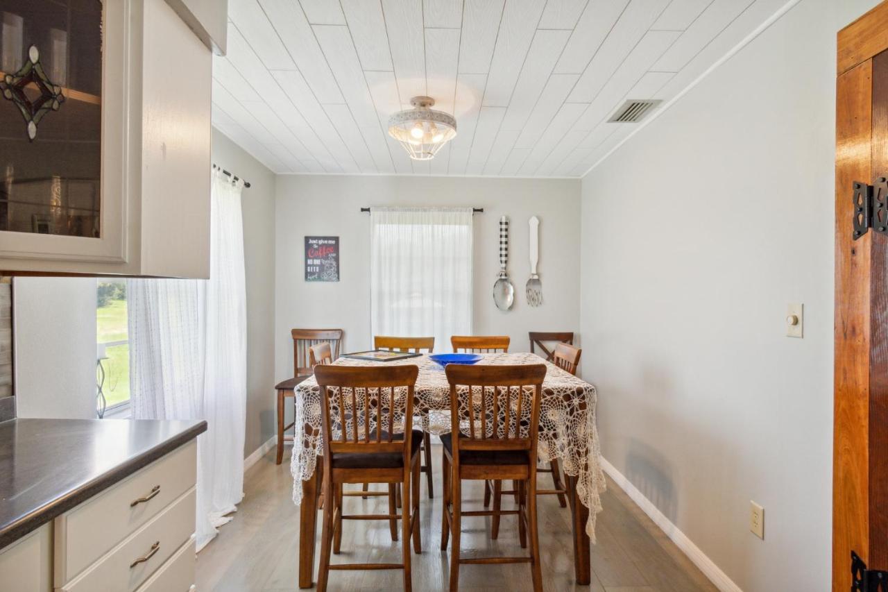 The Lake Home - Pet Friendly! A Beautiful Oasis In The Heart Of Florida! Home เฮนส์ซิตี้ ภายนอก รูปภาพ